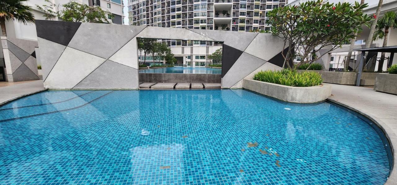 Anggun I Soho I City Homestay Shah Alam Eksteriør bilde